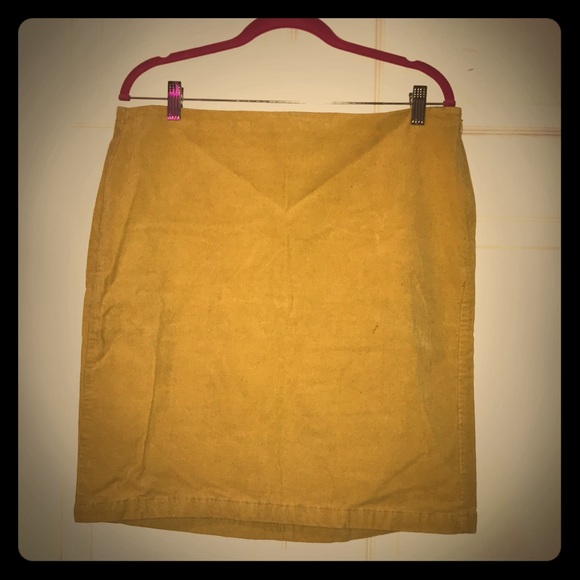 Old Navy Dresses & Skirts - Old Navy Candied Lemon Corduroy Pencil Skirt